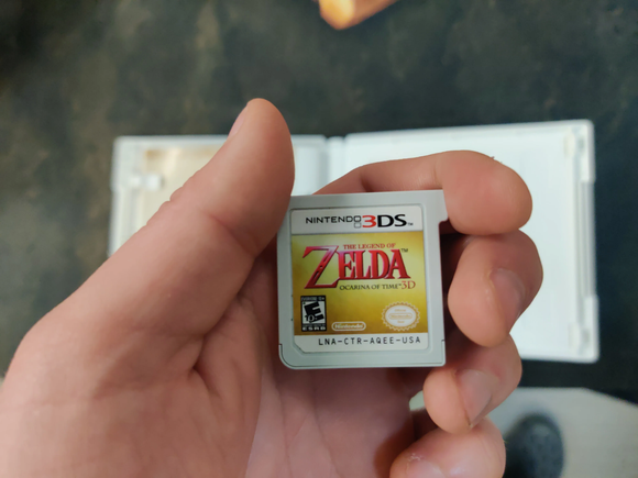 Nintendo 3DS: The Legend of Zelda Ocarina of Time (Original Version) - Complete In Box